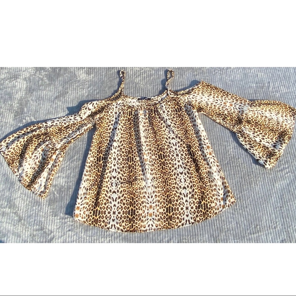 Cold Shoulder Cheetah Printed Top W/ Bell Sleeves